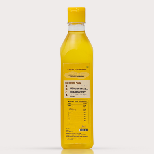 Wood pressed groundnut oil